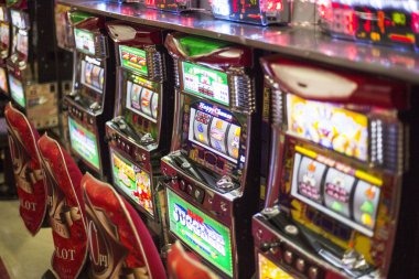komandan live dealer studio with multiple camera angles and HD broadcast setup